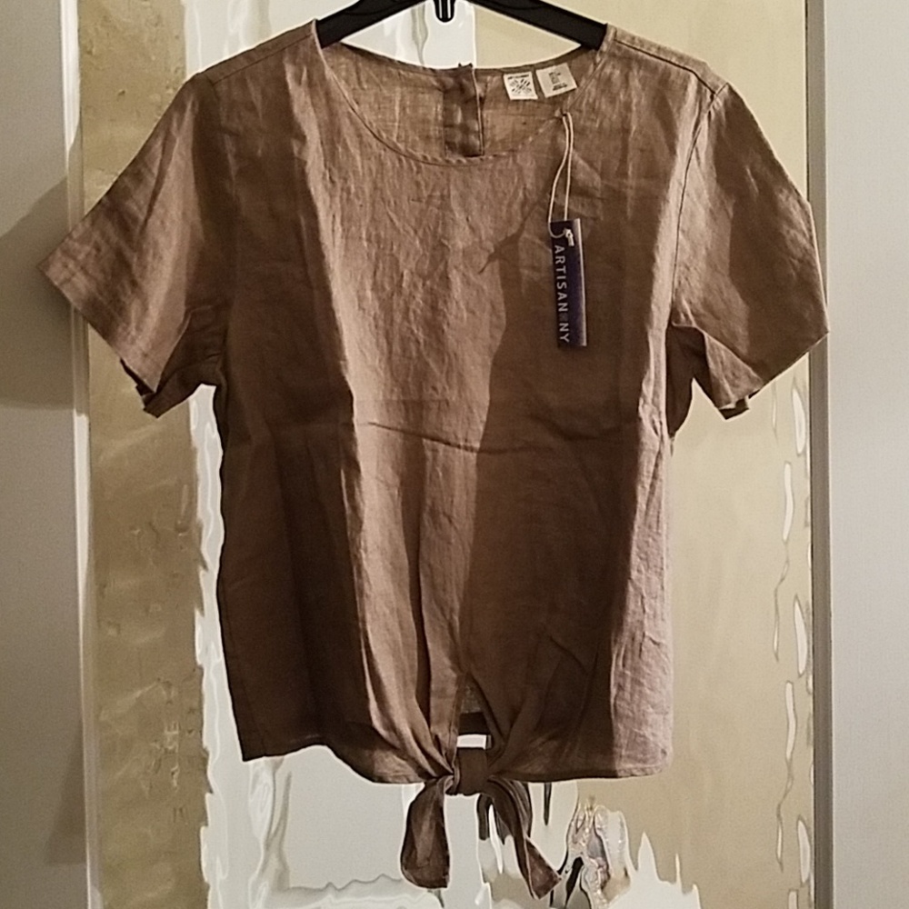 100% Linen Tshirt / Top, NWT.